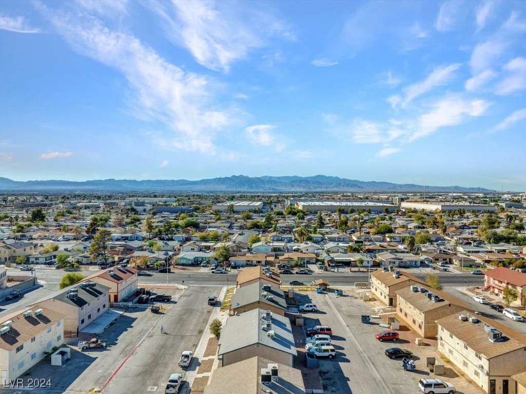 4740 Corsaire, Las Vegas, NV 89115