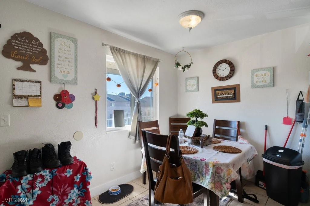 4740 Corsaire, Las Vegas, NV 89115