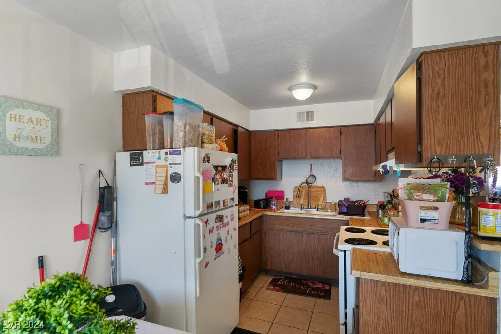 4740 Corsaire, Las Vegas, NV 89115