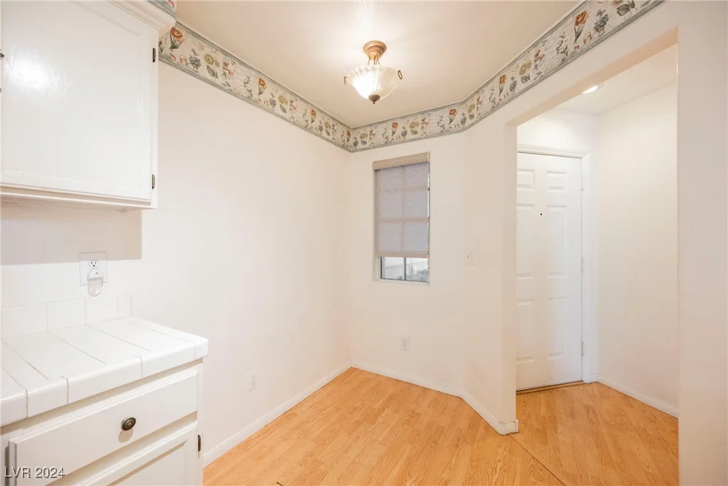 2313 Pacific Creek, Las Vegas, NV 89117