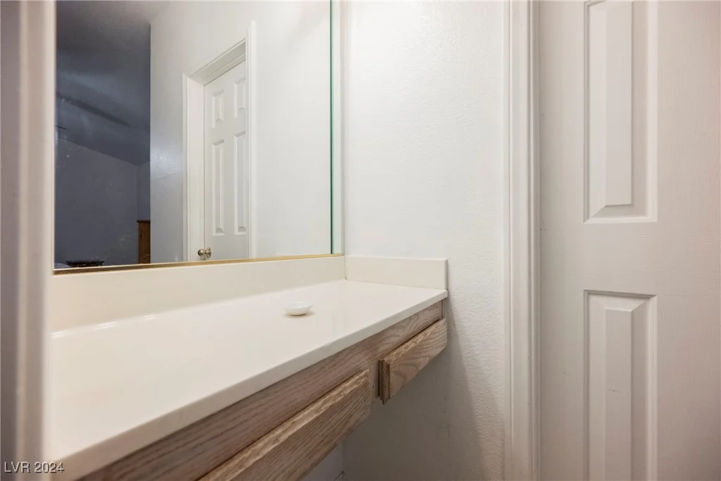 2313 Pacific Creek, Las Vegas, NV 89117