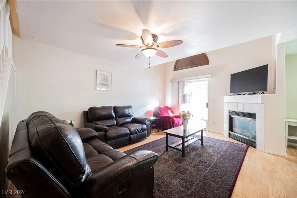 2313 Pacific Creek, Las Vegas, NV 89117