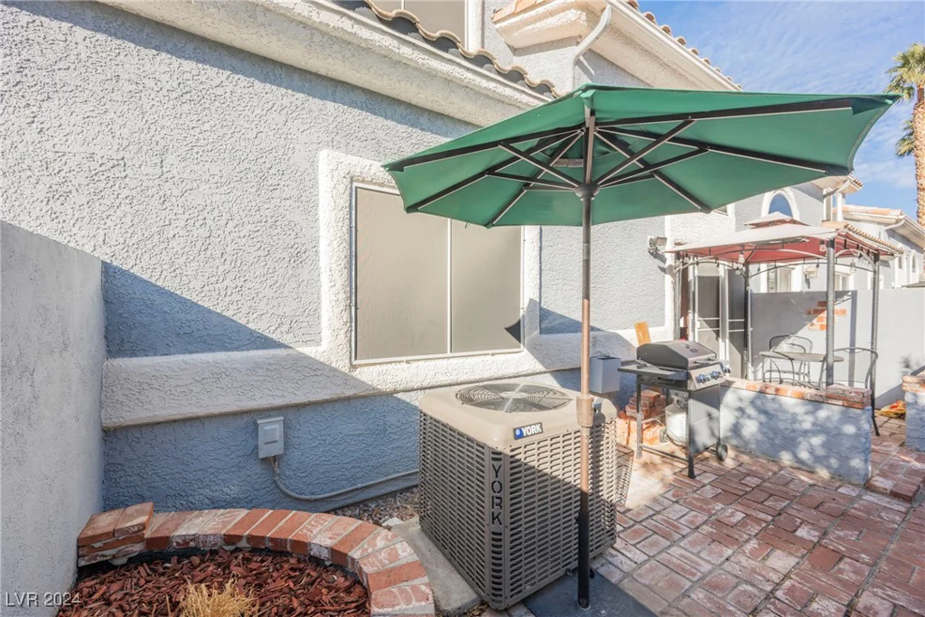 2313 Pacific Creek, Las Vegas, NV 89117