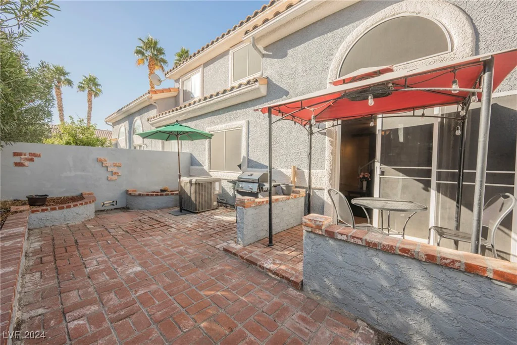 2313 Pacific Creek, Las Vegas, NV 89117