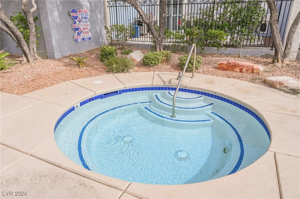 2313 Pacific Creek, Las Vegas, NV 89117