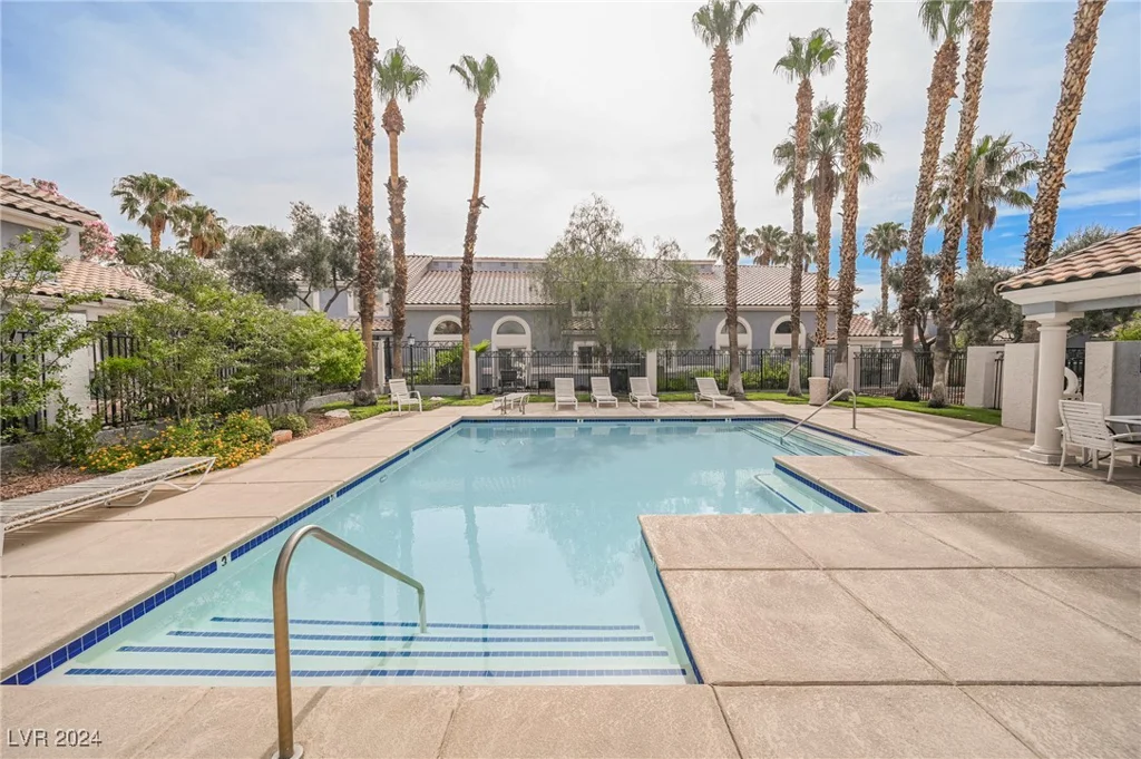 2313 Pacific Creek, Las Vegas, NV 89117