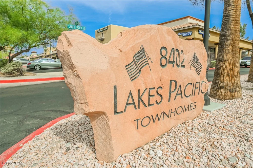 2313 Pacific Creek, Las Vegas, NV 89117