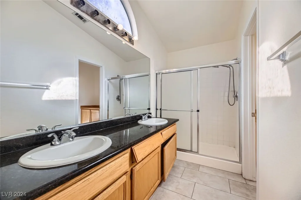1904 Leaning Pine, Las Vegas, NV 89128