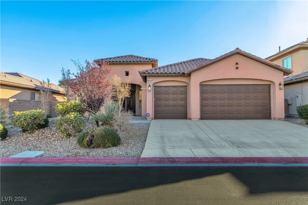 3821 Fledgling, North Las Vegas, NV 89084