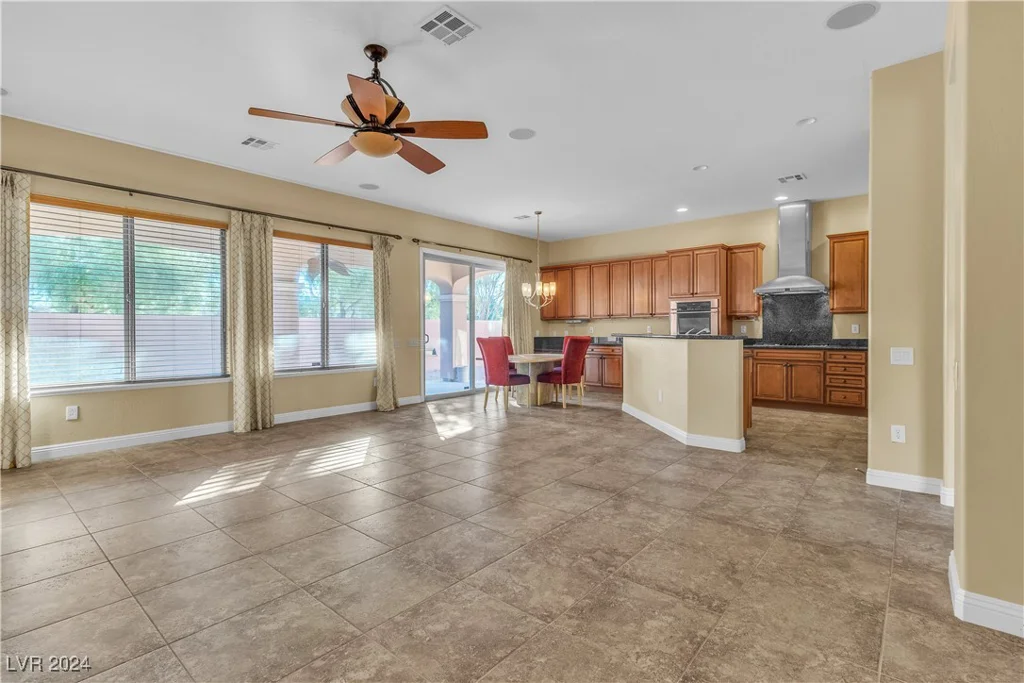 3821 Fledgling, North Las Vegas, NV 89084