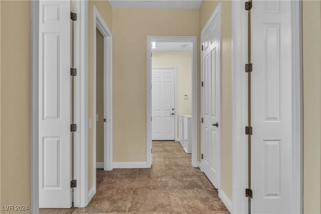 3821 Fledgling, North Las Vegas, NV 89084