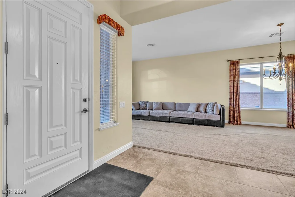3821 Fledgling, North Las Vegas, NV 89084