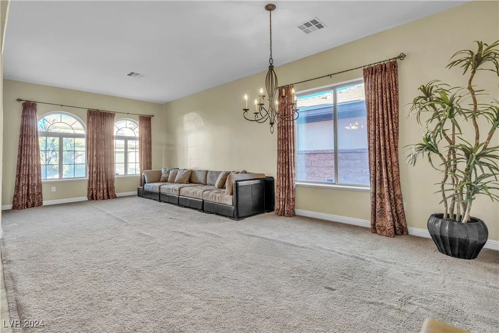 3821 Fledgling, North Las Vegas, NV 89084