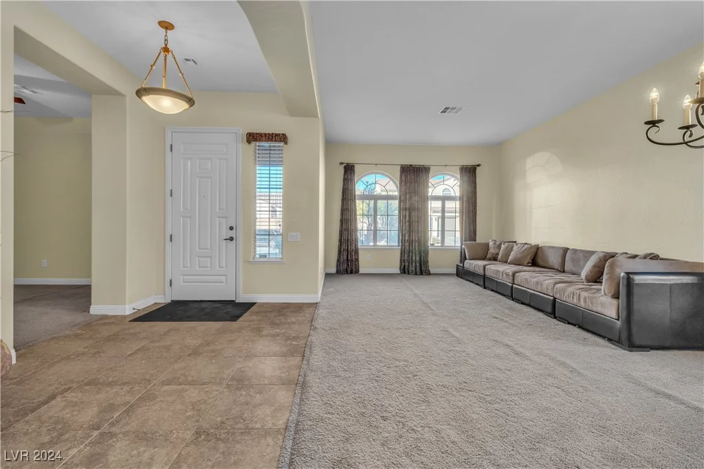 3821 Fledgling, North Las Vegas, NV 89084