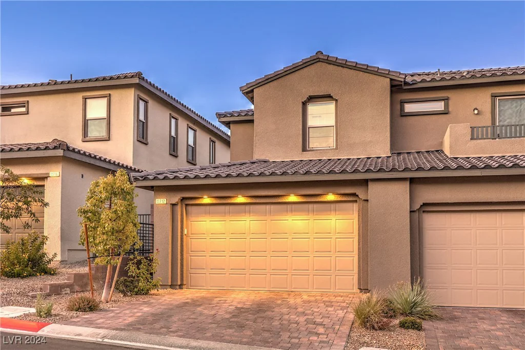 11712 Emerald Lake, Las Vegas, NV 89138