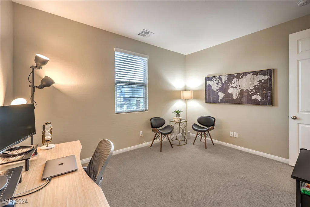 11712 Emerald Lake, Las Vegas, NV 89138