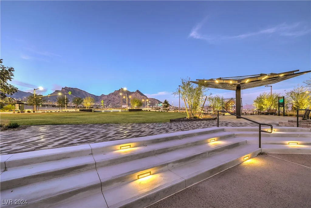 11712 Emerald Lake, Las Vegas, NV 89138