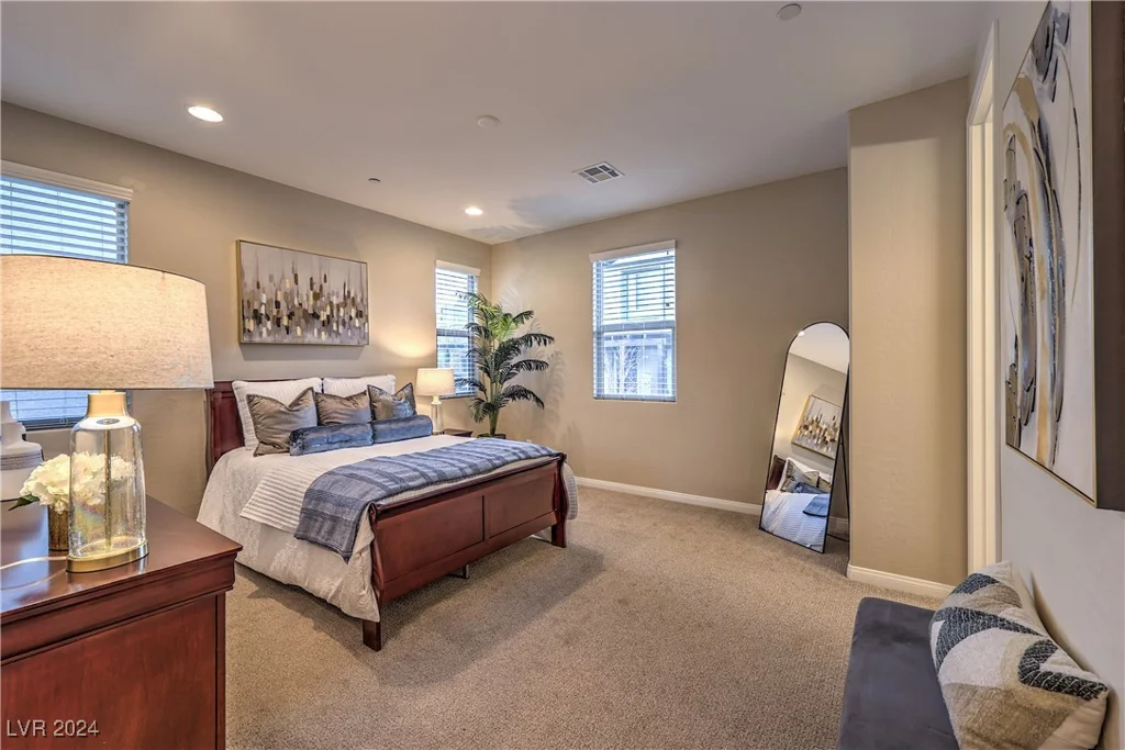11712 Emerald Lake, Las Vegas, NV 89138