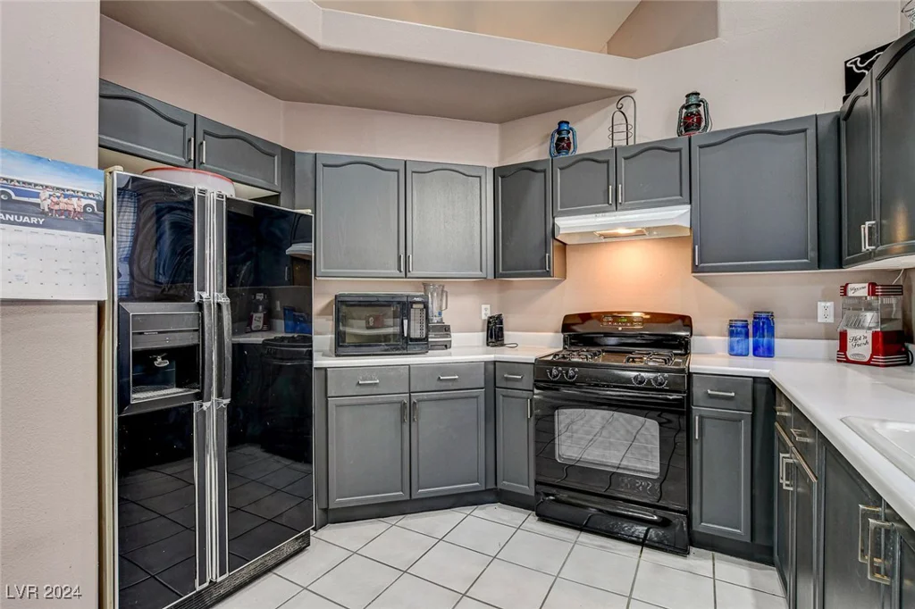 6143 Basilone, Las Vegas, NV 89122