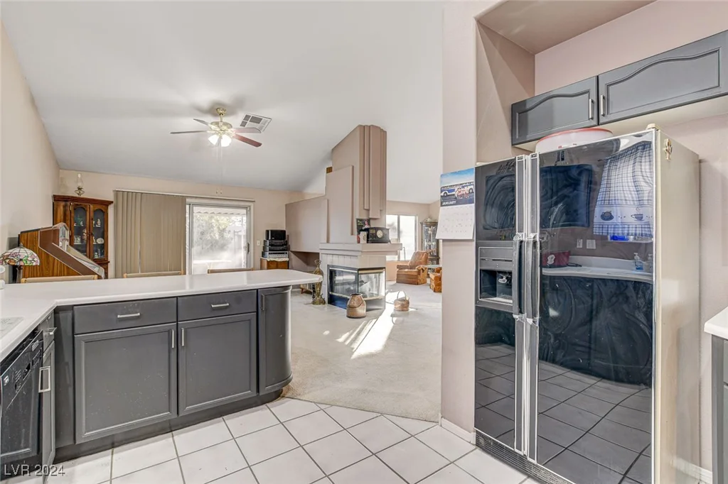 6143 Basilone, Las Vegas, NV 89122