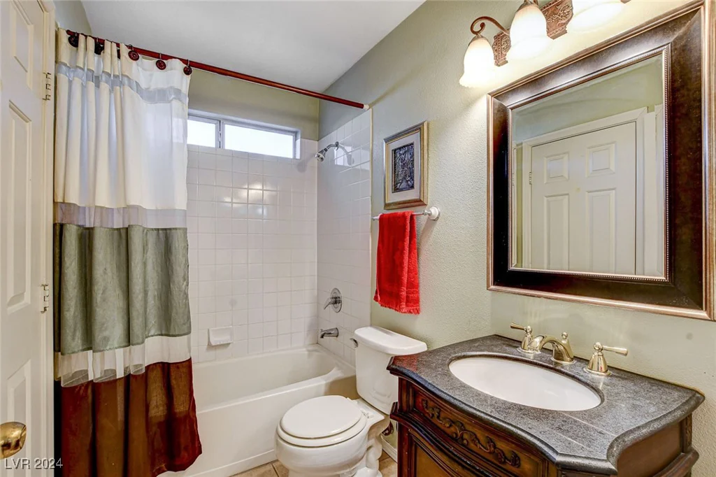 6143 Basilone, Las Vegas, NV 89122