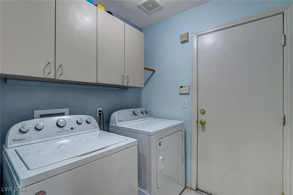 6143 Basilone, Las Vegas, NV 89122