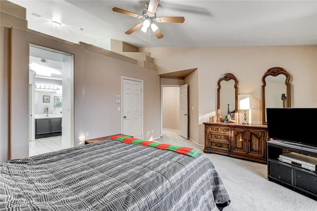 6143 Basilone, Las Vegas, NV 89122