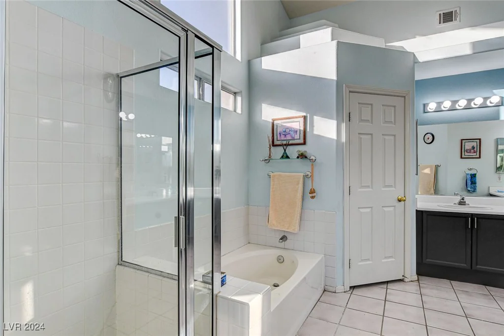 6143 Basilone, Las Vegas, NV 89122