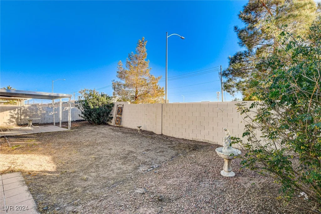 6143 Basilone, Las Vegas, NV 89122