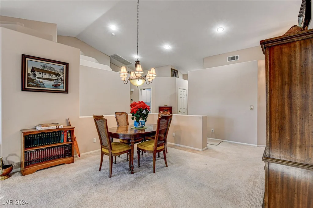 6143 Basilone, Las Vegas, NV 89122
