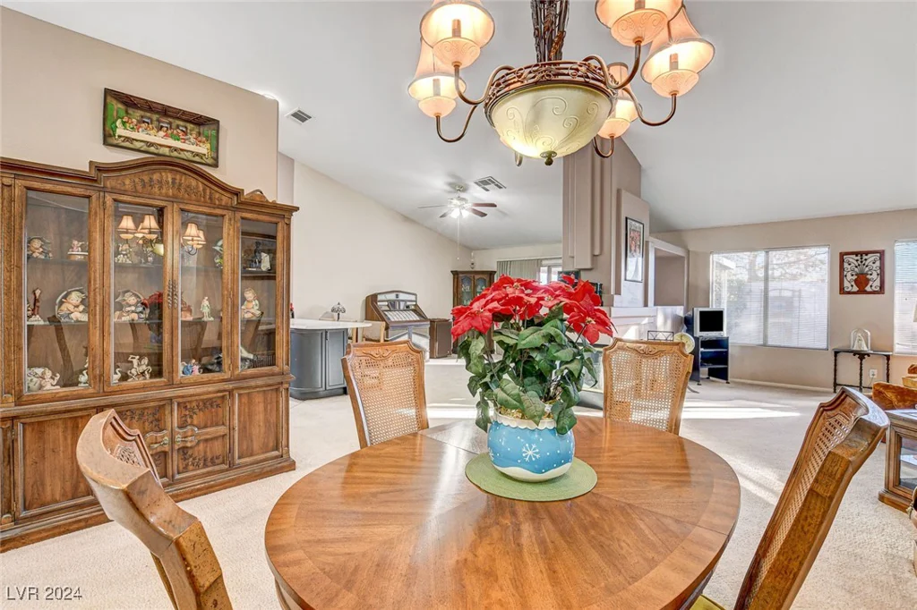6143 Basilone, Las Vegas, NV 89122