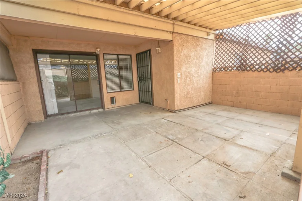 5062 Village, Las Vegas, NV 89142