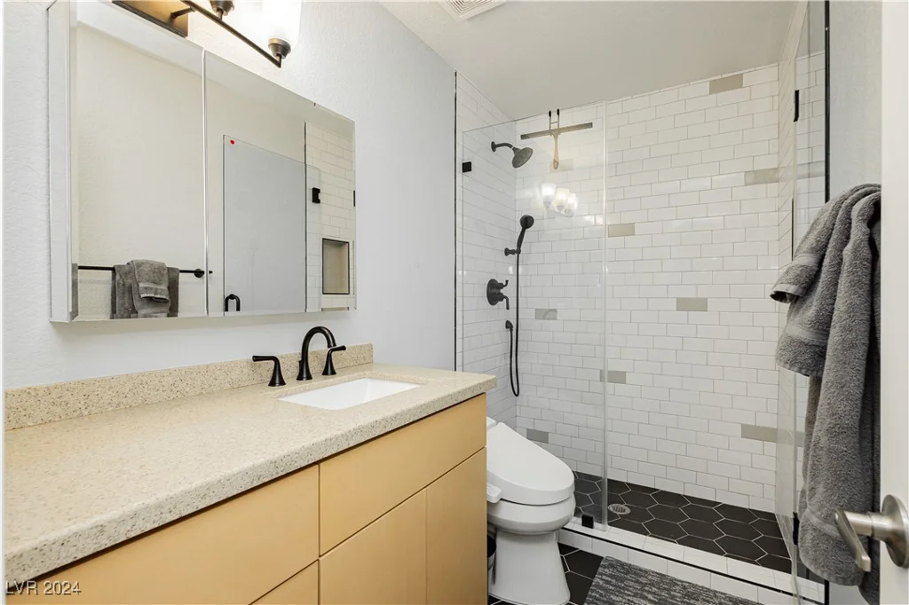 933 Rockview, Las Vegas, NV 89128
