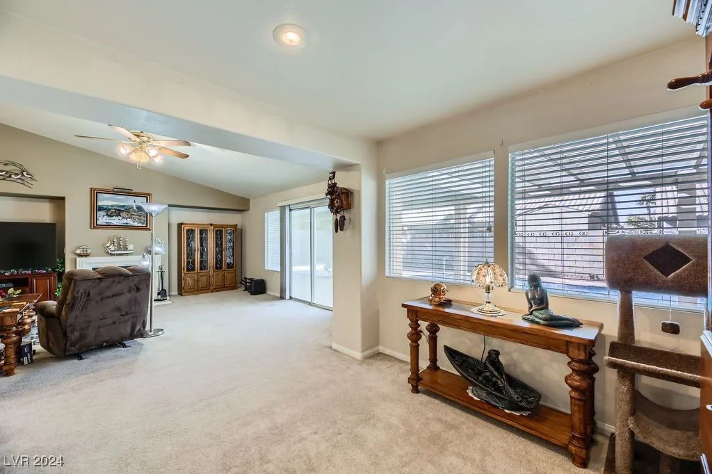 8251 Coyado, Las Vegas, NV 89123