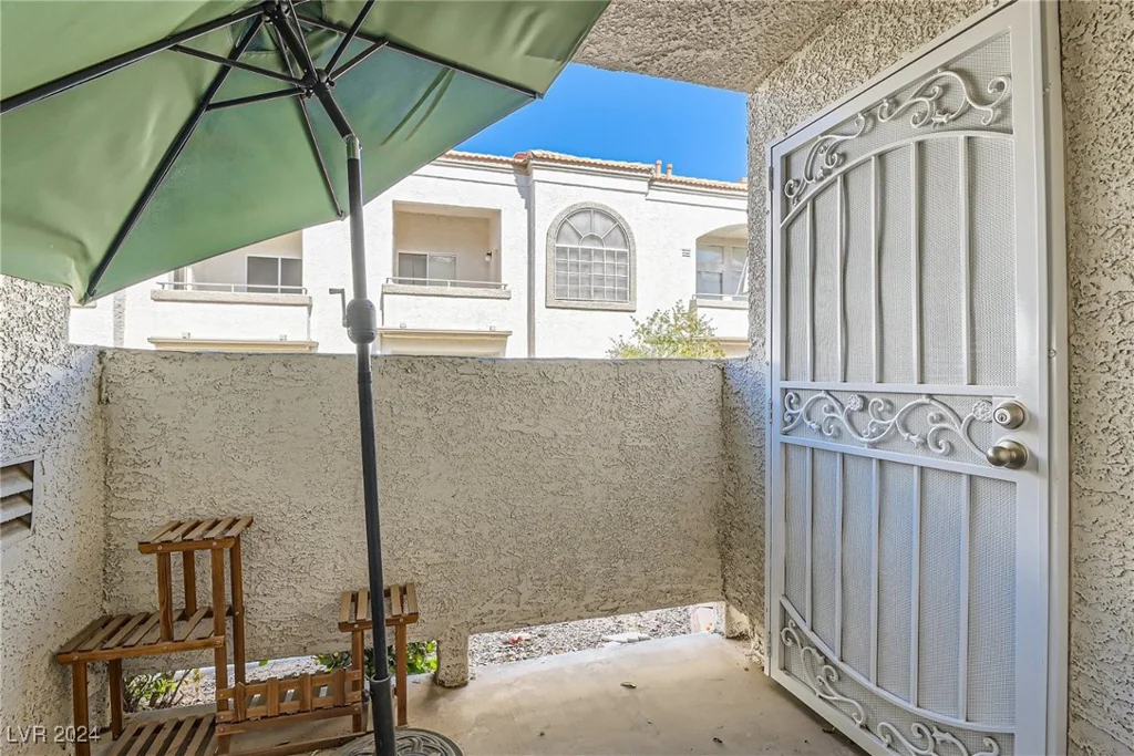3125 Buffalo, Las Vegas, NV 89128