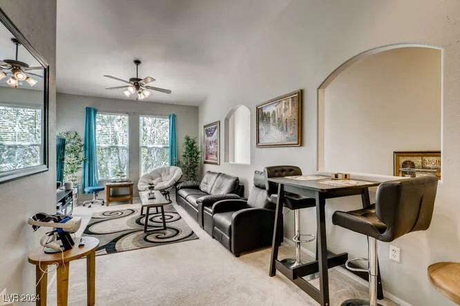 10001 Peace, Las Vegas, NV 89147