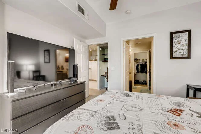 10001 Peace, Las Vegas, NV 89147