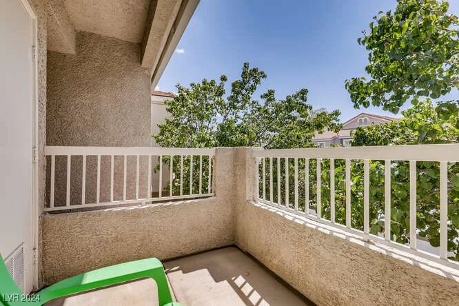 10001 Peace, Las Vegas, NV 89147