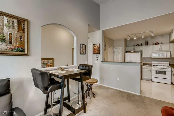10001 Peace, Las Vegas, NV 89147