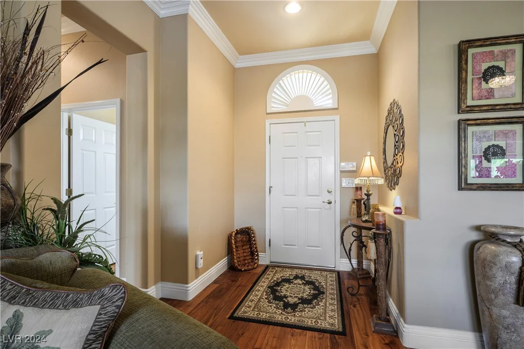 10600 Cedar Creek, Las Vegas, NV 89134