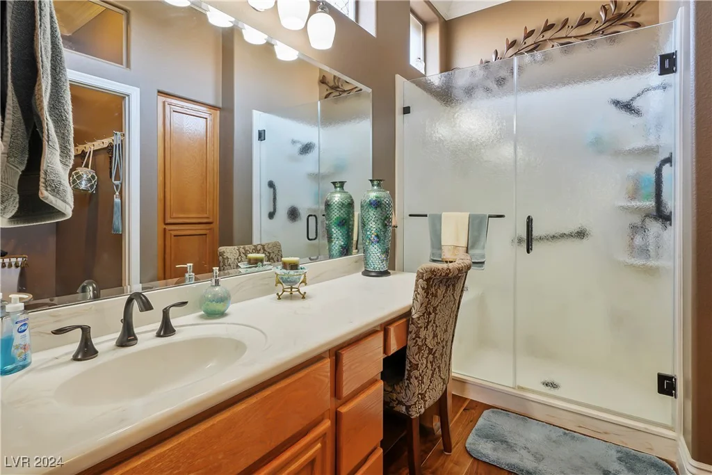 10600 Cedar Creek, Las Vegas, NV 89134