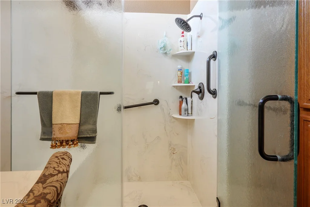 10600 Cedar Creek, Las Vegas, NV 89134