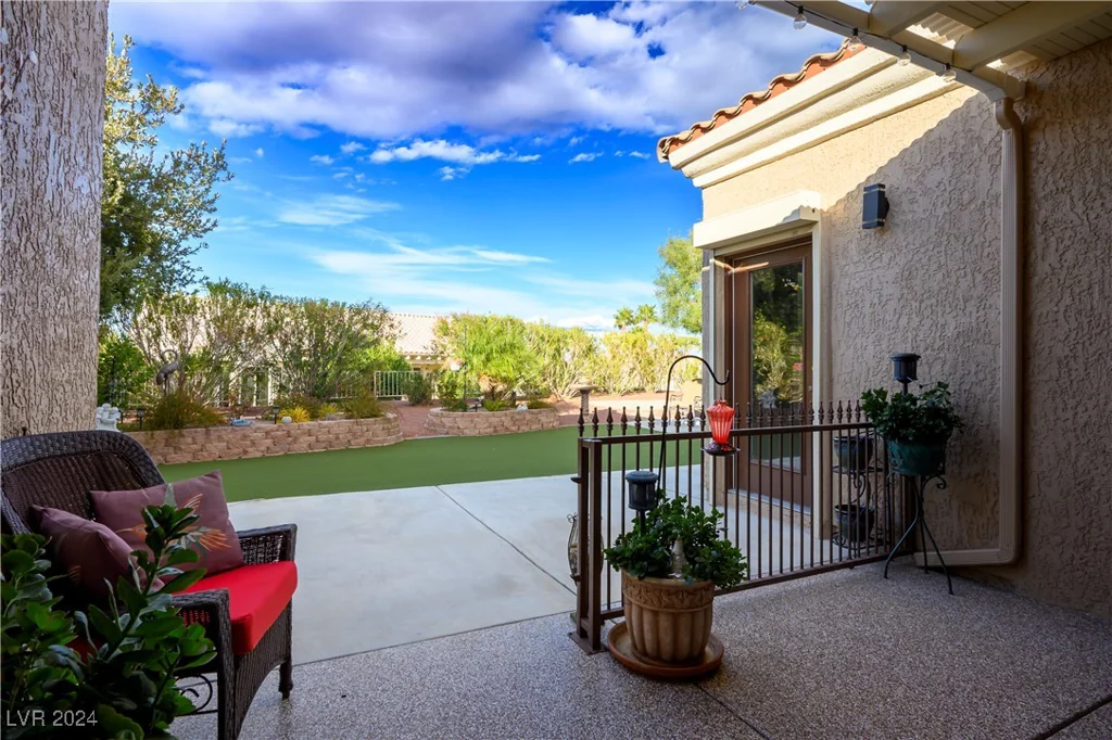 10600 Cedar Creek, Las Vegas, NV 89134
