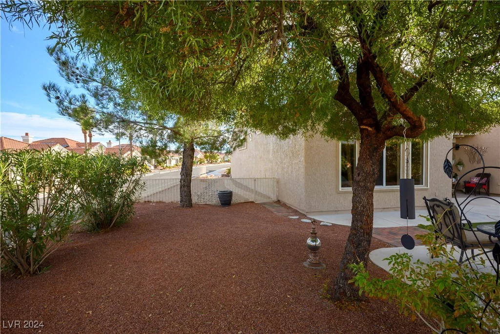 10600 Cedar Creek, Las Vegas, NV 89134