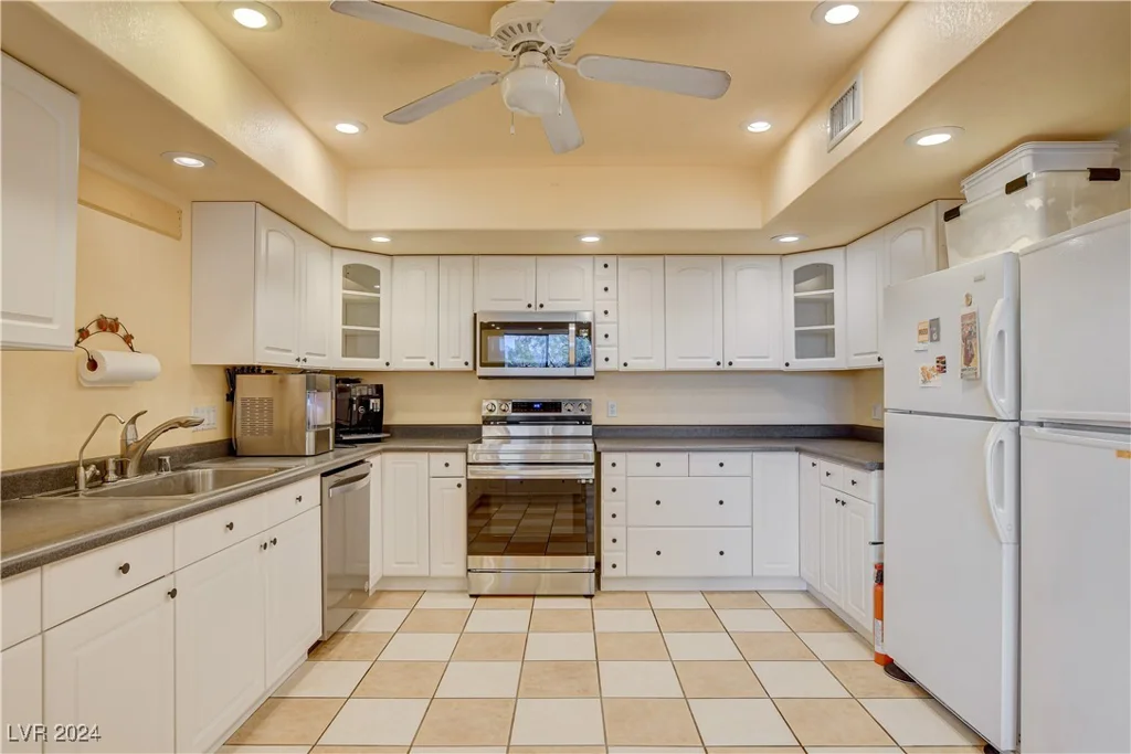 1433 Pueblo, Boulder City, NV 89005