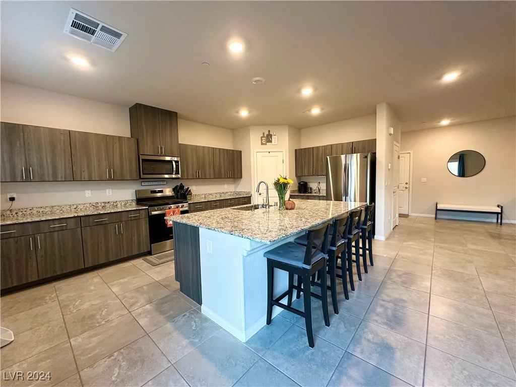 7156 Woodrow Ranch, Las Vegas, NV 89166
