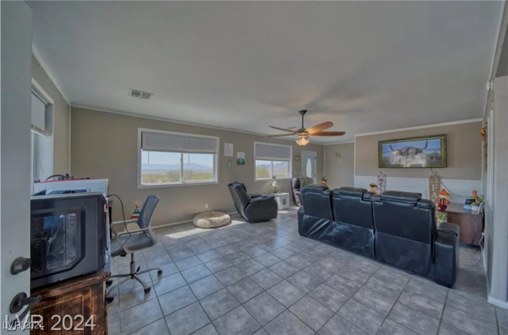 561 Miranda, Pahrump, NV 89060