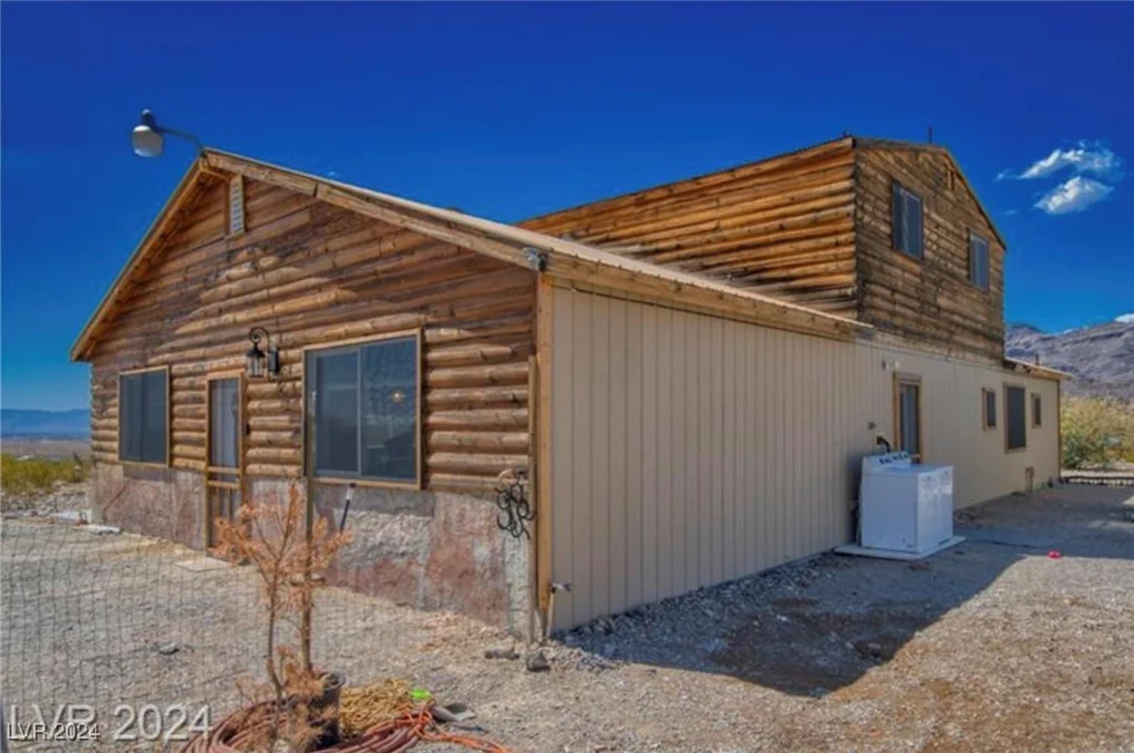 561 Miranda, Pahrump, NV 89060
