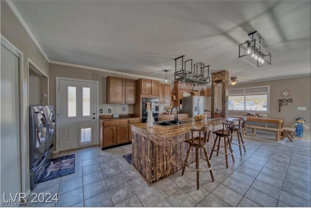561 Miranda, Pahrump, NV 89060