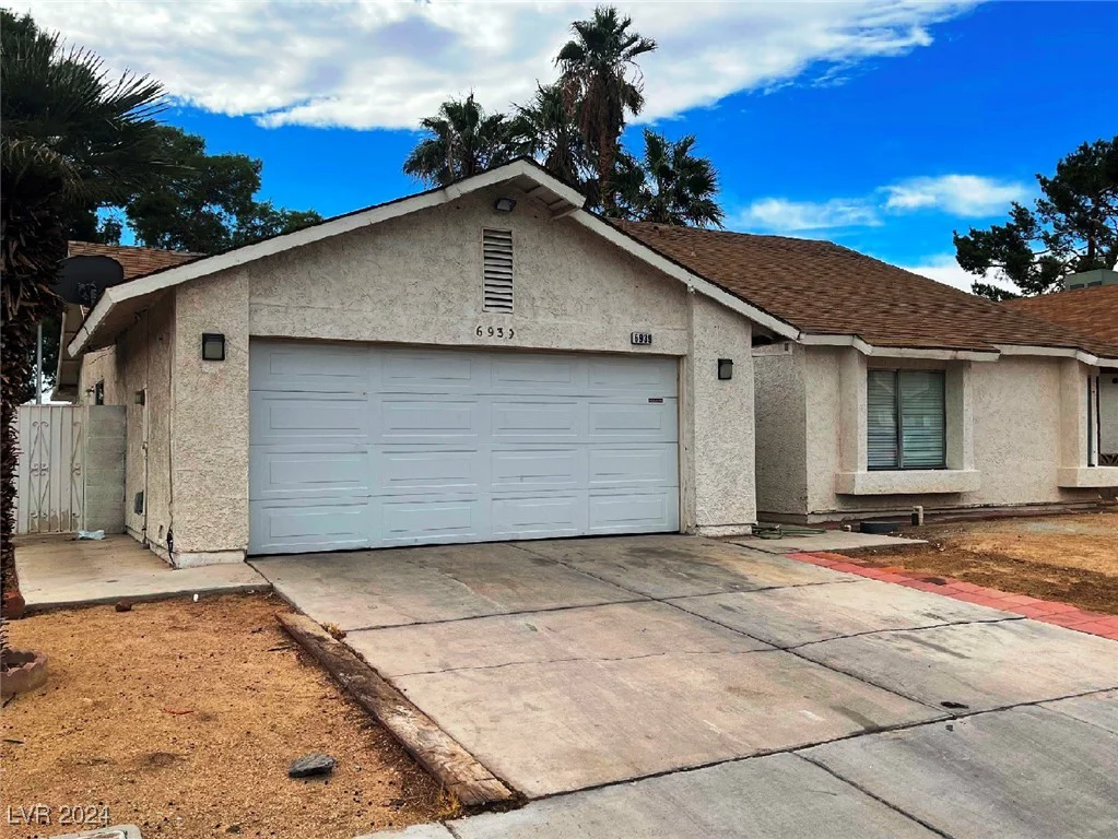 6939 Paddington, Las Vegas, NV 89147